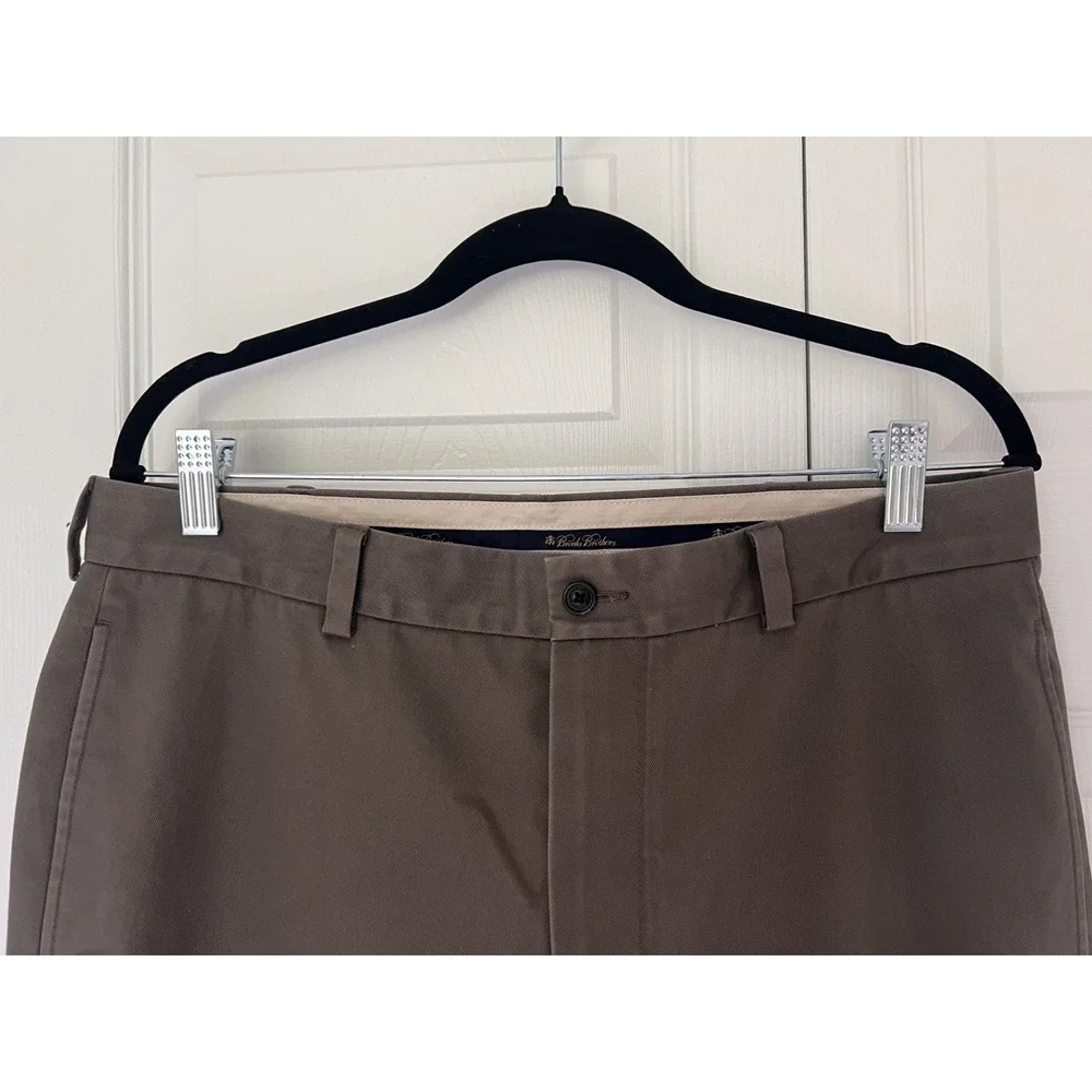 Brooks Brothers Advantage Chino Clark Pants 34W/32L 100% Cotton in Grey/Taupe